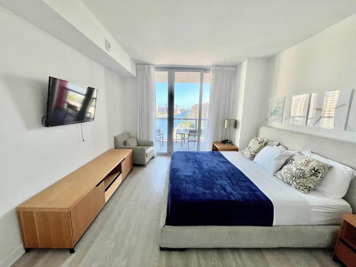 2Bd 2Ba Condo @Beachwalk Resort W/Pool Hallandale Beach Dış mekan fotoğraf