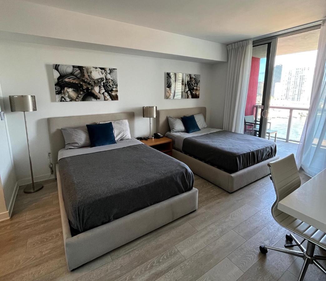 2Bd 2Ba Condo @Beachwalk Resort W/Pool Hallandale Beach Dış mekan fotoğraf